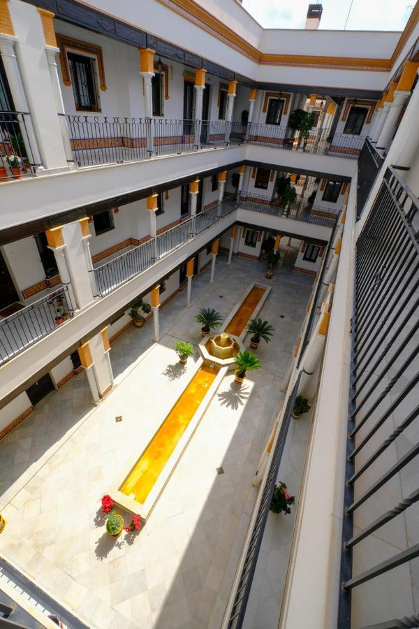 Patio Rialto Apartment Севілья Екстер'єр фото