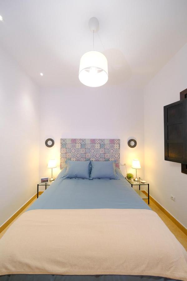 Patio Rialto Apartment Севілья Екстер'єр фото