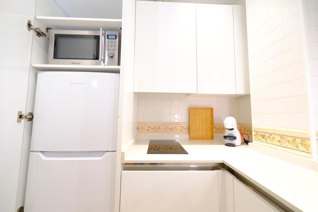 Patio Rialto Apartment Севілья Екстер'єр фото